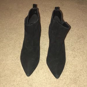 Nine west black bootie heels. Suede size 9